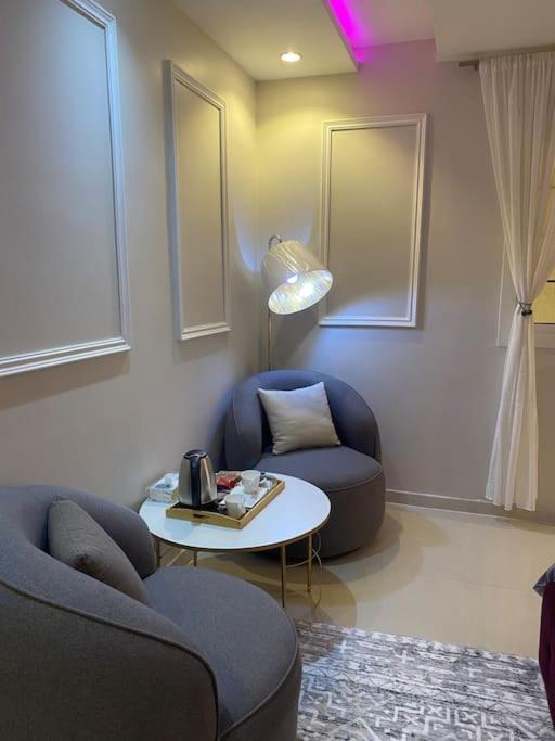Apartment يقع في مدينة الساحليه