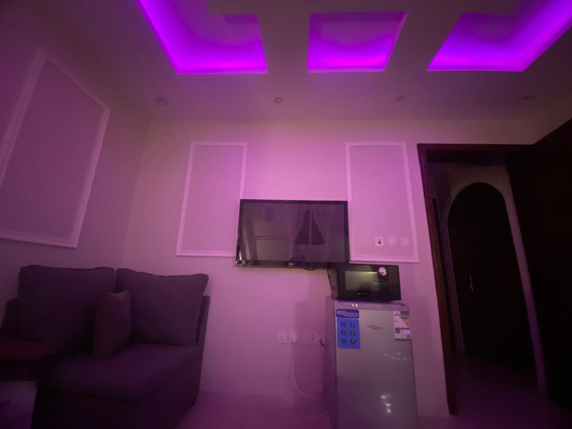 يقع في مدينة الساحليه * Jeddah
